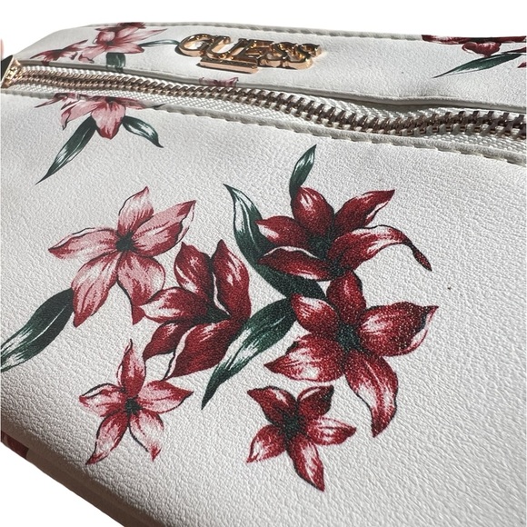 Guess Floral Chain Wristlet Wallet - Picture 5 of 10